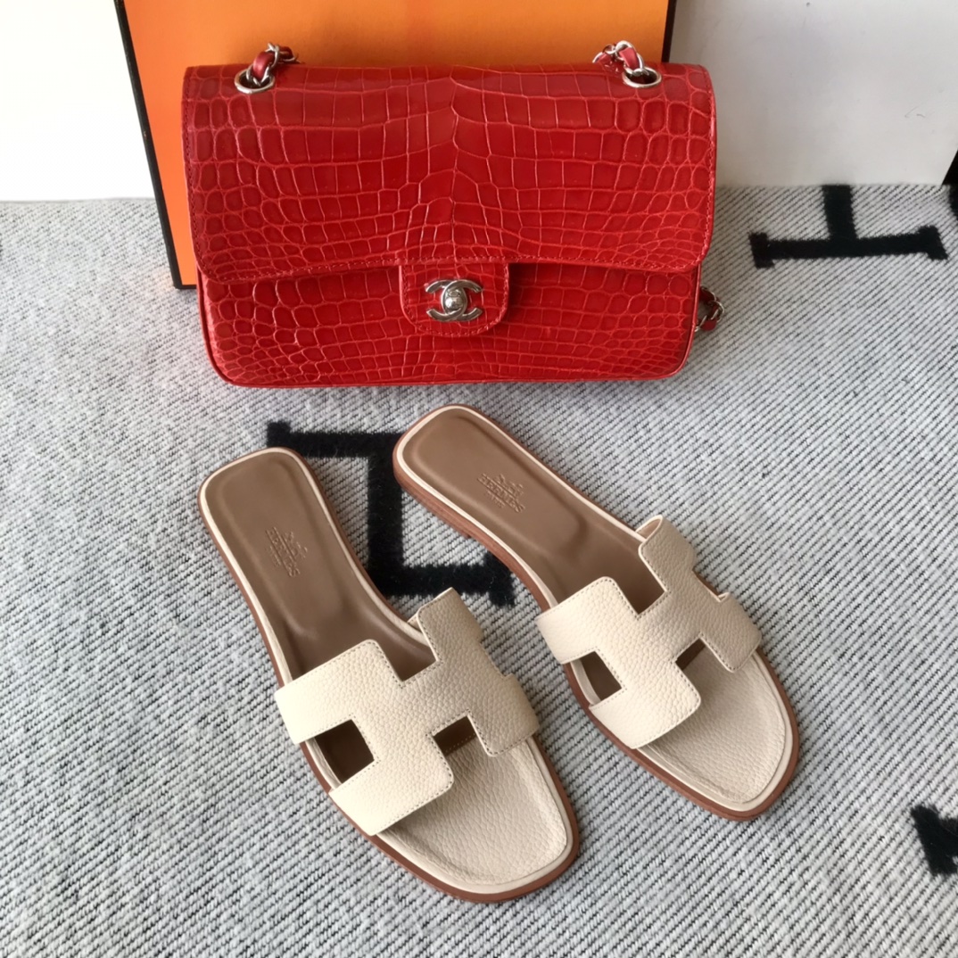 에르메스 올수공 오란 슬리퍼 샌들 토고 23